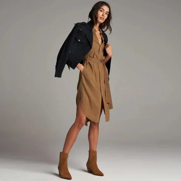 Elegant Tan Midi Dress - Picture 5 of 8